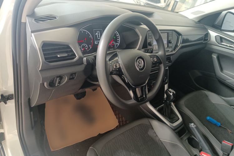 Used Volkswagen T-Cross 2019 1.5L Automatic Comfort Edition Center Console