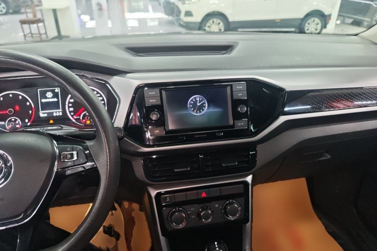 Used Volkswagen T-Cross 2019 280TSI DSG Comfort Edition Center Console