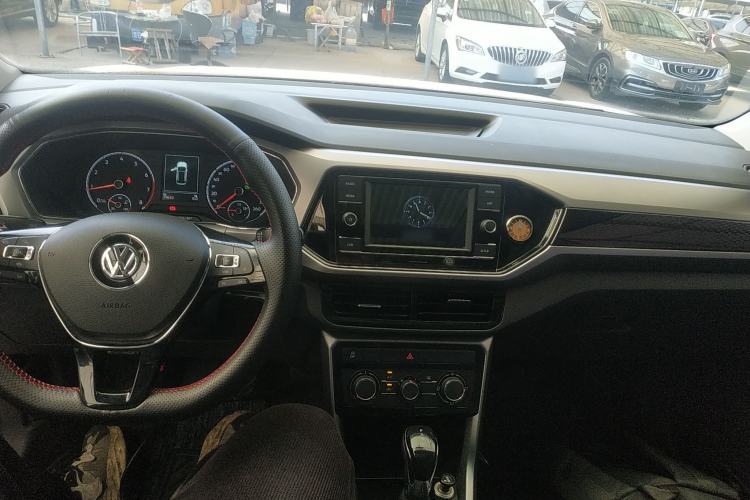 Used Volkswagen T-Cross 2019 1.5L Automatic Comfort Edition Center Console