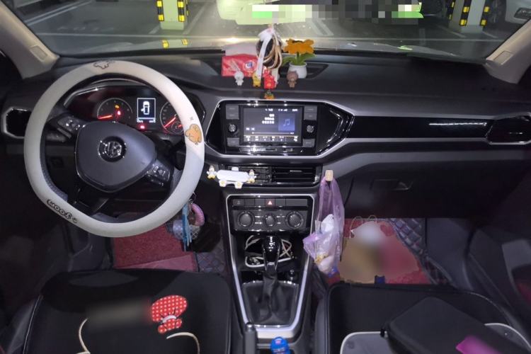 Used Volkswagen T-Cross 2019 280TSI DSG Comfort Edition Center Console