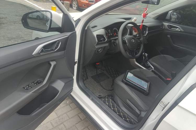Used Volkswagen T-Cross 2019 280TSI DSG Comfort Edition Driver Seat