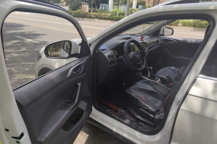 Used Volkswagen T-Cross 2019 1.5L Automatic Comfort Edition Driver Seat