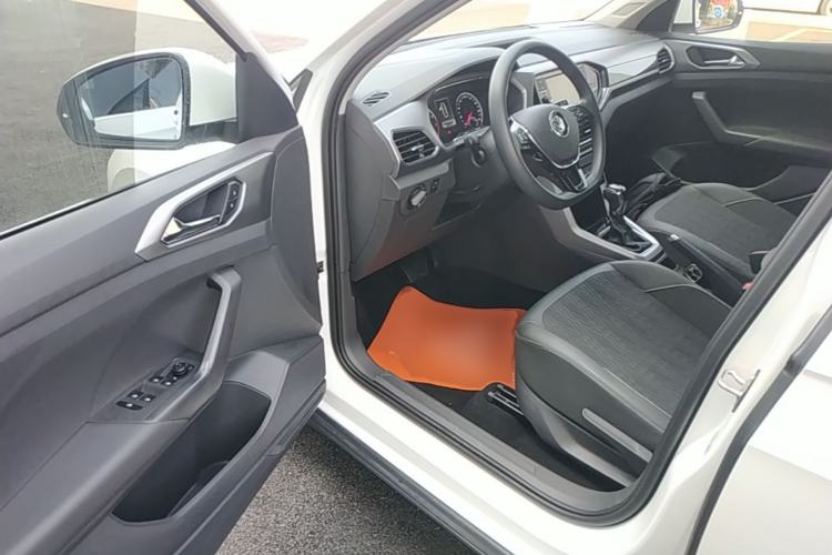 Used Volkswagen T-Cross 2019 1.5L Automatic Comfort Edition Driver Seat