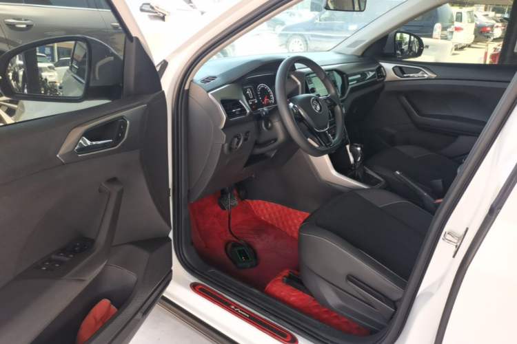 Used Volkswagen T-Cross 2019 280TSI DSG Comfort Edition Driver Seat