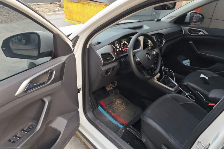 Used Volkswagen T-Cross 2019 280TSI DSG Comfort Edition Driver Seat