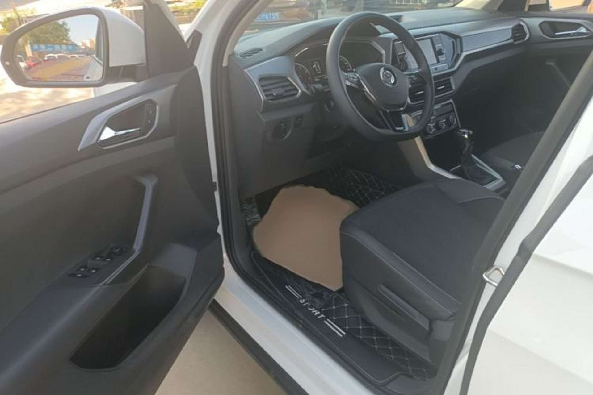 Used Volkswagen T-Cross 2019 1.5L Automatic Comfort Edition Driver Seat
