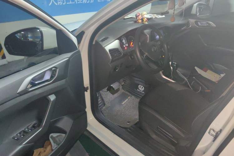 Used Volkswagen T-Cross 2019 280TSI DSG Comfort Edition Driver Seat
