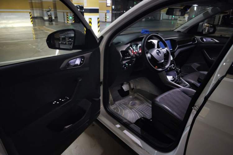 Used Volkswagen T-Cross 2019 280TSI DSG Comfort Edition Driver Seat