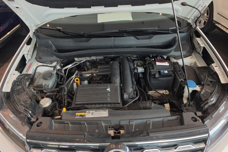 Used Volkswagen T-Cross 2019 280TSI DSG Luxury Edition Engine Bay