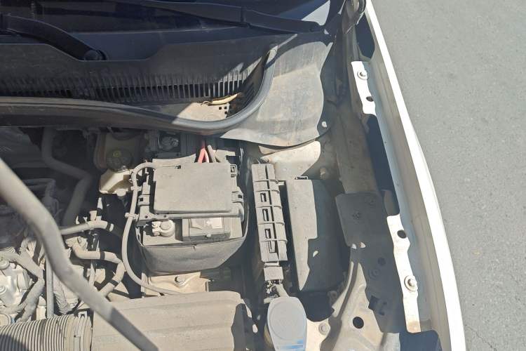 Used Volkswagen T-Cross 2019 1.5L Automatic Comfort Edition Engine Bay Left