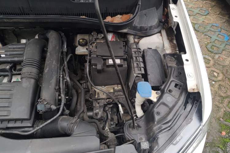 Used Volkswagen T-Cross 2019 280TSI DSG Comfort Edition Engine Bay Left