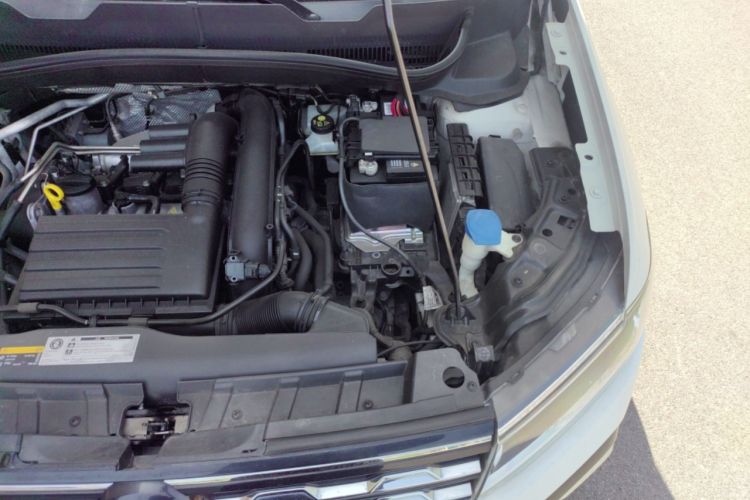 Used Volkswagen T-Cross 2019 280TSI DSG Luxury Edition Engine Bay Left