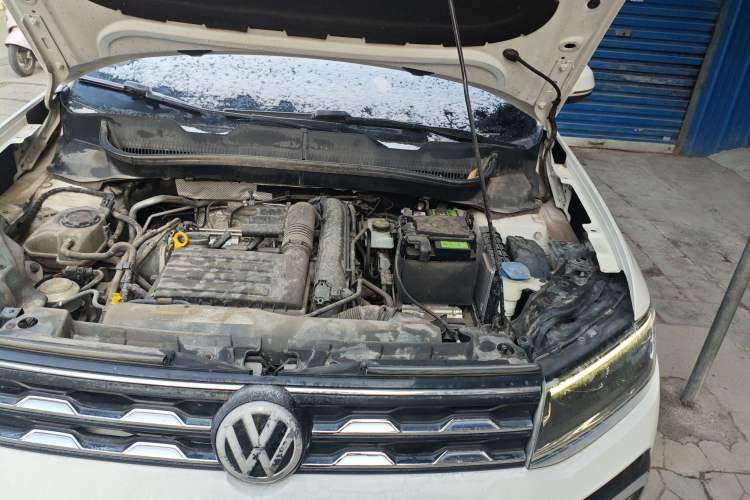Used Volkswagen T-Cross 2019 280TSI DSG Comfort Edition Engine Bay Left