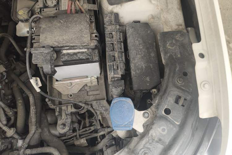 Used Volkswagen T-Cross 2019 280TSI DSG Luxury Edition Engine Bay Left