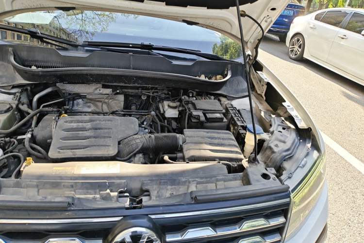 Used Volkswagen T-Cross 2019 1.5L Automatic Comfort Edition Engine Bay Left