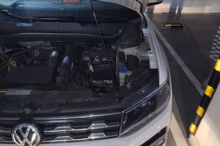 Used Volkswagen T-Cross 2019 280TSI DSG Comfort Edition Engine Bay Left