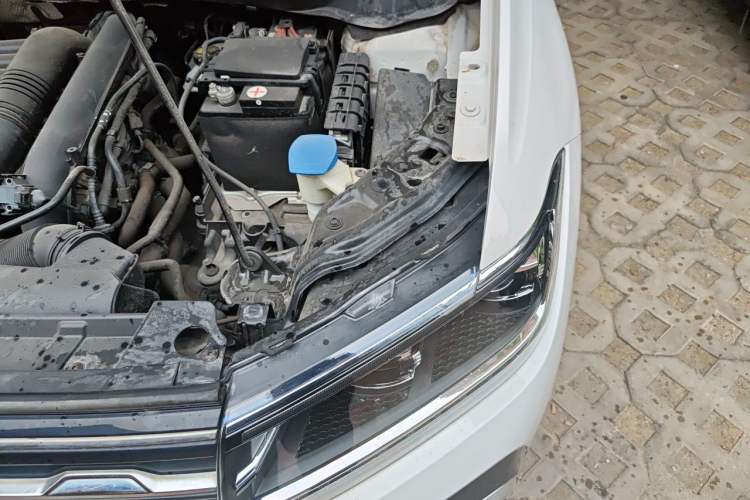 Used Volkswagen T-Cross 2019 280TSI DSG Comfort Edition Engine Bay Left