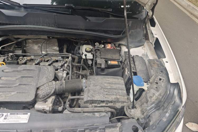 Used Volkswagen T-Cross 2019 1.5L Automatic Comfort Edition Engine Bay Left