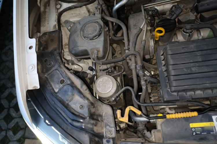 Used Volkswagen T-Cross 2019 280TSI DSG Luxury Edition Engine Bay Right
