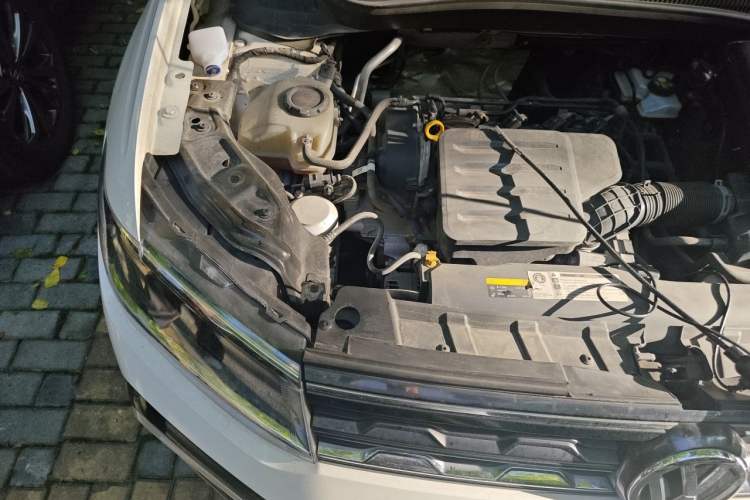 Used Volkswagen T-Cross 2019 1.5L Automatic Fashion Edition Engine Bay Right