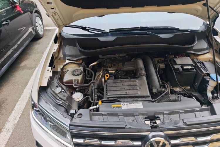 Used Volkswagen T-Cross 2019 280TSI DSG Comfort Edition Engine Bay Right