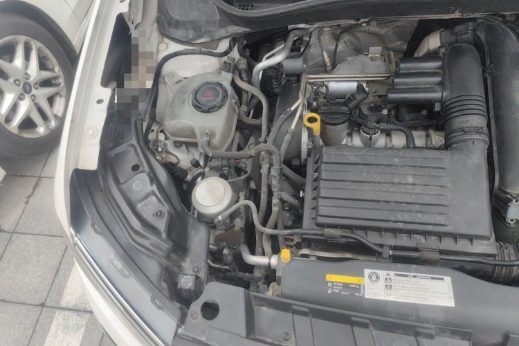 Used Volkswagen T-Cross 2019 280TSI DSG Comfort Edition Engine Bay Right
