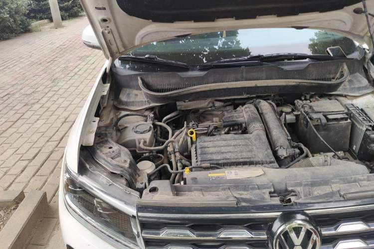 Used Volkswagen T-Cross 2019 280TSI DSG Luxury Edition Engine Bay Right