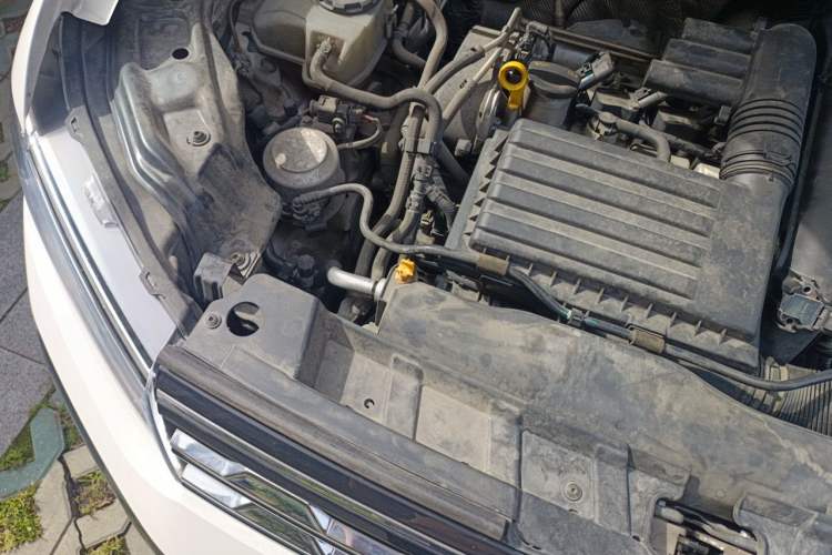 Used Volkswagen T-Cross 2019 280TSI DSG Luxury Edition Engine Bay Right