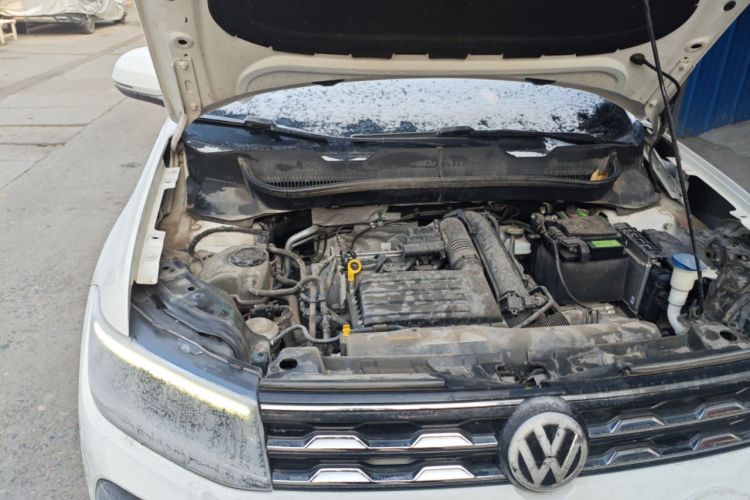 Used Volkswagen T-Cross 2019 280TSI DSG Comfort Edition Engine Bay Right