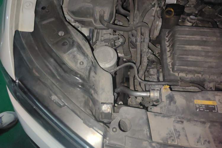 Used Volkswagen T-Cross 2019 280TSI DSG Comfort Edition Engine Bay Right