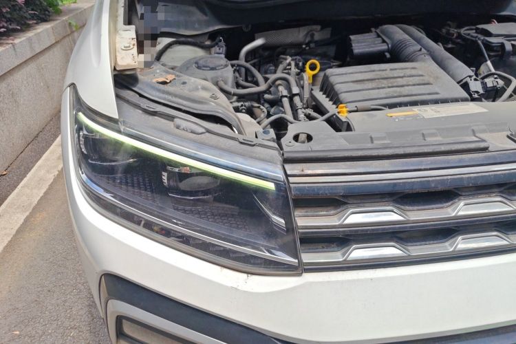 Used Volkswagen T-Cross 2019 280TSI DSG Comfort Edition Engine Bay Right