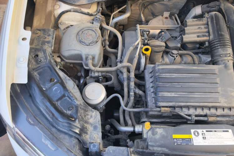 Used Volkswagen T-Cross 2019 280TSI DSG Comfort Edition Engine Bay Right