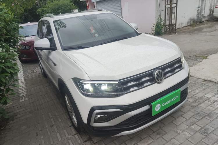 Used Volkswagen T-Cross 2019 280TSI DSG Comfort Edition Front Right 45 Deg