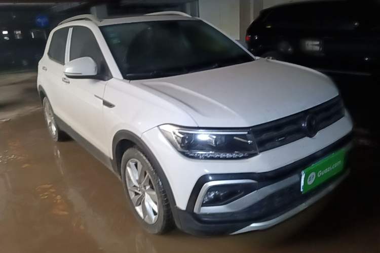 Used Volkswagen T-Cross 2019 280TSI DSG Comfort Edition Front Right 45 Deg