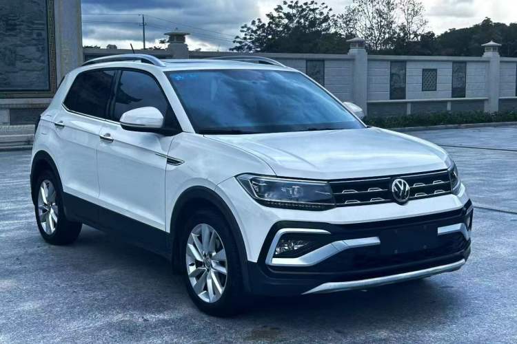 Used Volkswagen T-Cross 2019 280TSI DSG Comfort Edition Front Right 45 Deg