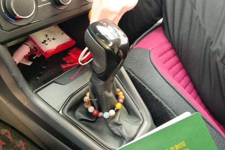 Used Volkswagen T-Cross 2019 1.5L Automatic Fashion Edition Gear Lever