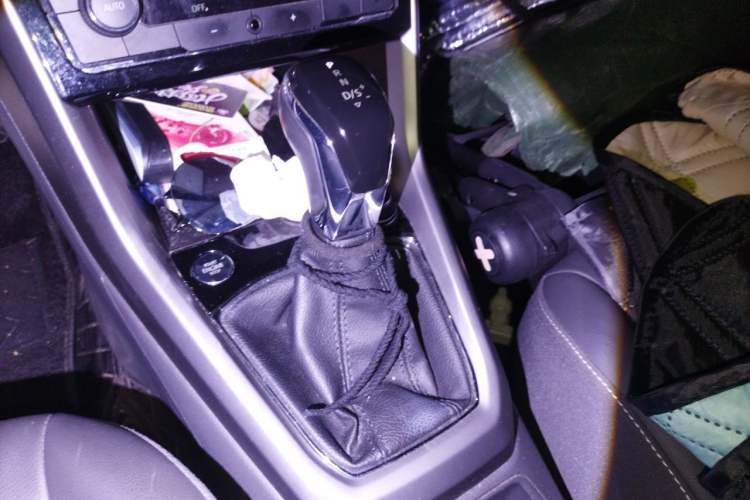 Used Volkswagen T-Cross 2019 280TSI DSG Luxury Edition Gear Lever