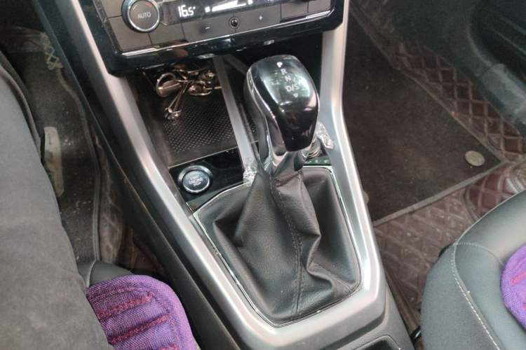 Used Volkswagen T-Cross 2019 280TSI DSG Luxury Edition Gear Lever