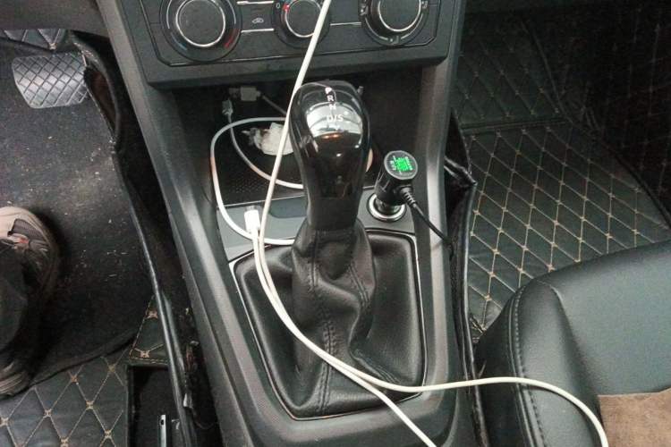 Used Volkswagen T-Cross 2019 1.5L Automatic Fashion Edition Gear Lever