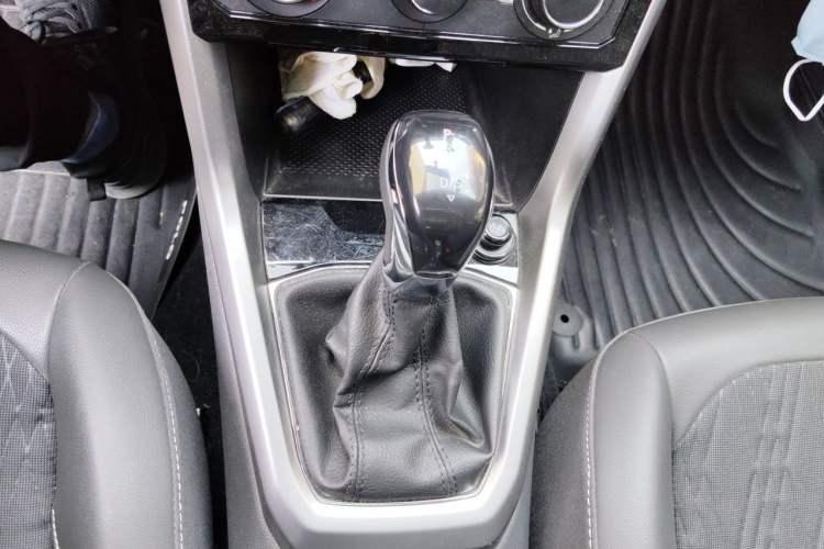 Used Volkswagen T-Cross 2019 1.5L Automatic Comfort Edition Gear Lever