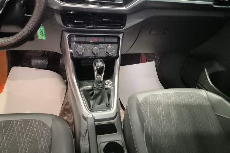 Used Volkswagen T-Cross 2019 1.5L Automatic Comfort Edition Gear Lever