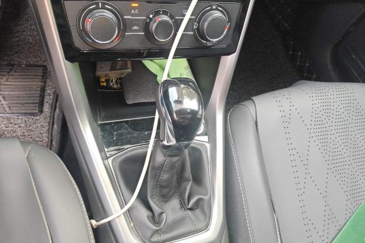 Used Volkswagen T-Cross 2019 1.5L Automatic Comfort Edition Gear Lever