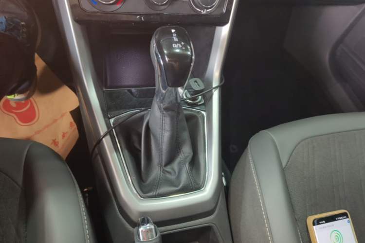 Used Volkswagen T-Cross 2019 280TSI DSG Comfort Edition Gear Lever