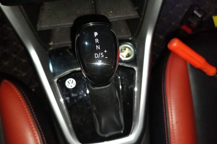 Used Volkswagen T-Cross 2019 1.5L Automatic Comfort Edition Gear Lever