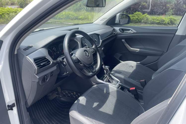 Used Volkswagen T-Cross 2019 280TSI DSG Comfort Edition Interior 2