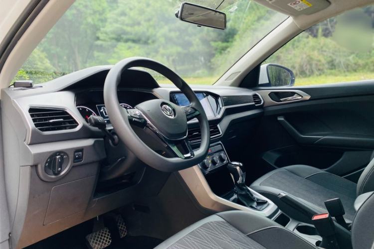 Used Volkswagen T-Cross 2019 280TSI DSG Comfort Edition Interior 4