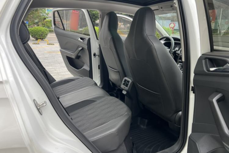 Used Volkswagen T-Cross 2019 280TSI DSG Comfort Edition Interior 4