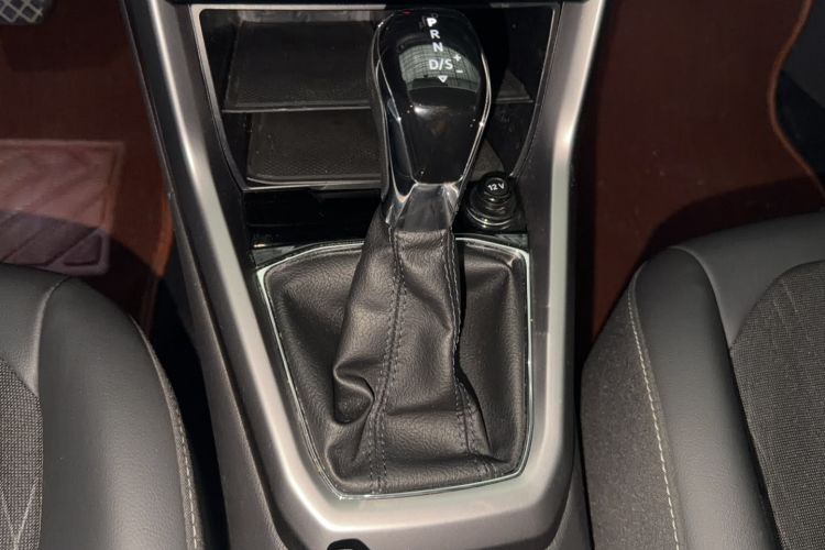 Used Volkswagen T-Cross 2019 280TSI DSG Comfort Edition Interior 5