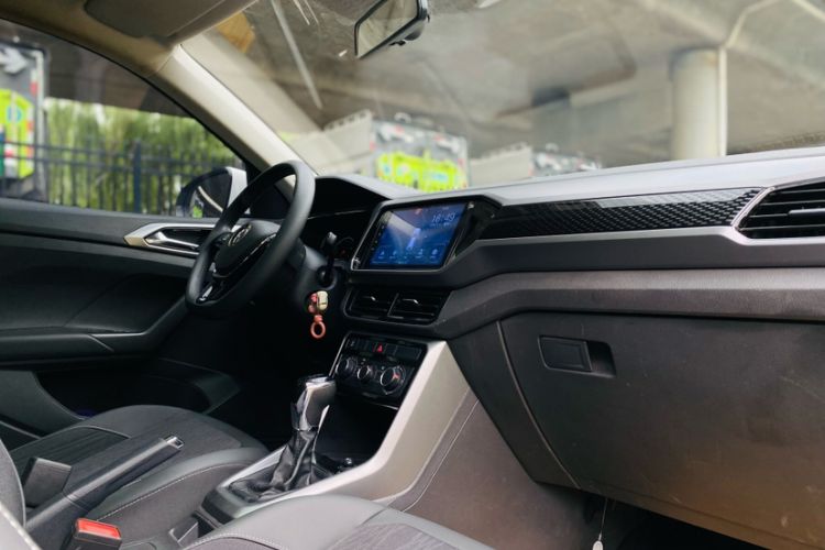 Used Volkswagen T-Cross 2019 280TSI DSG Comfort Edition Interior 9