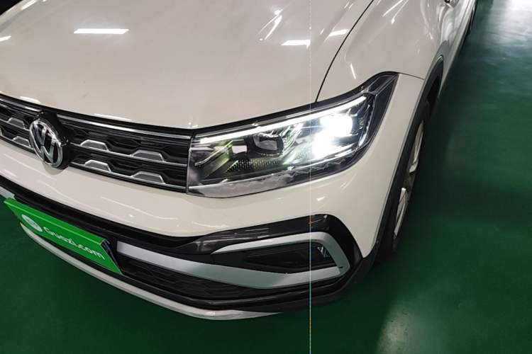 Used Volkswagen T-Cross 2019 1.5L Automatic Comfort Edition Left Front Headlight
